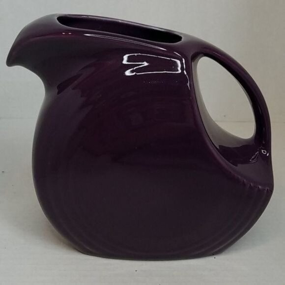 Fiestaware Fiesta Pitcher Large CERAMIC Disk CONTAINER Mulberry Purple 67 OZ - Picture 3 of 9